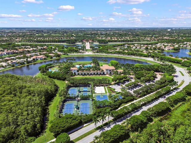 9133 Delemar Court, Wellington, FL 33414