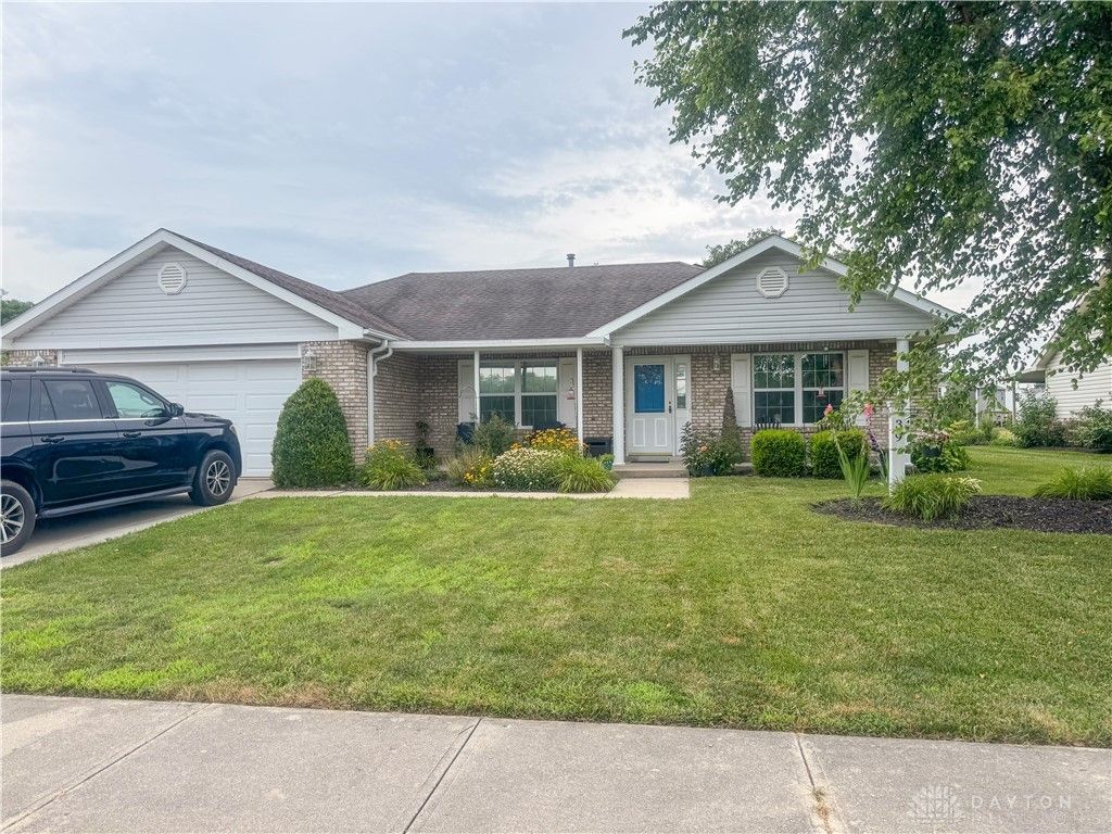 39 Heckathorn Road, Brookville, OH 45309
