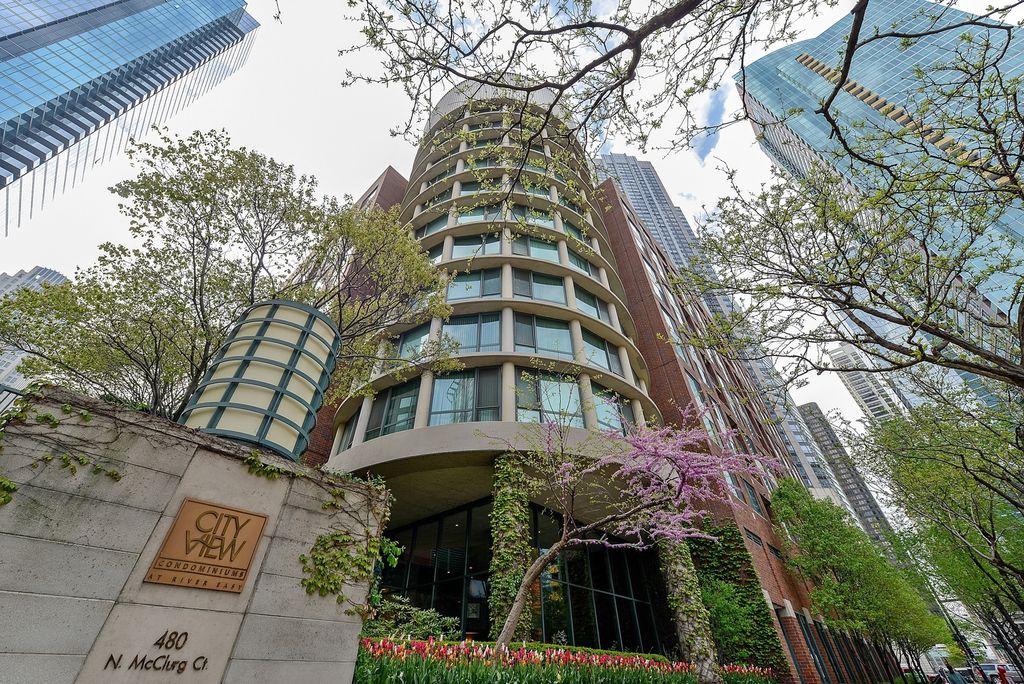 480 N Mcclurg Court P-286, Chicago, IL 60611