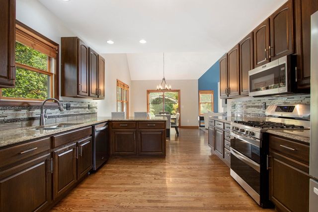 4131 Abercrombie Drive, Chesterton, IN 46304