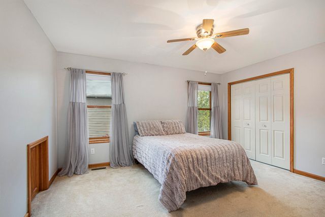 4131 Abercrombie Drive, Chesterton, IN 46304