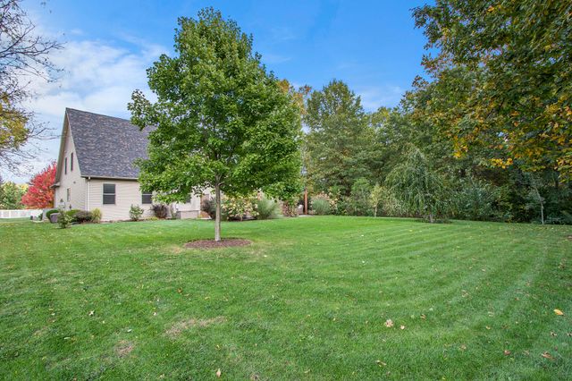 4131 Abercrombie Drive, Chesterton, IN 46304