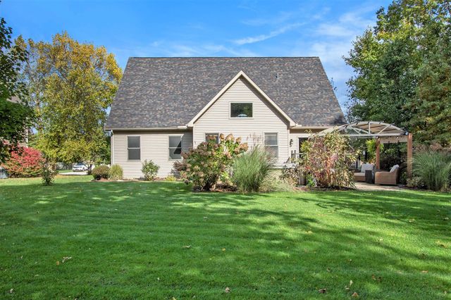 4131 Abercrombie Drive, Chesterton, IN 46304