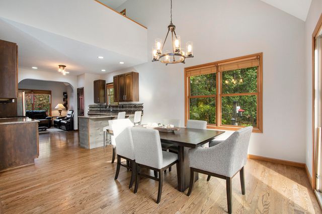 4131 Abercrombie Drive, Chesterton, IN 46304