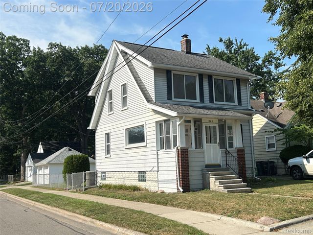 1003 Emwill Street, Ferndale, MI 48220