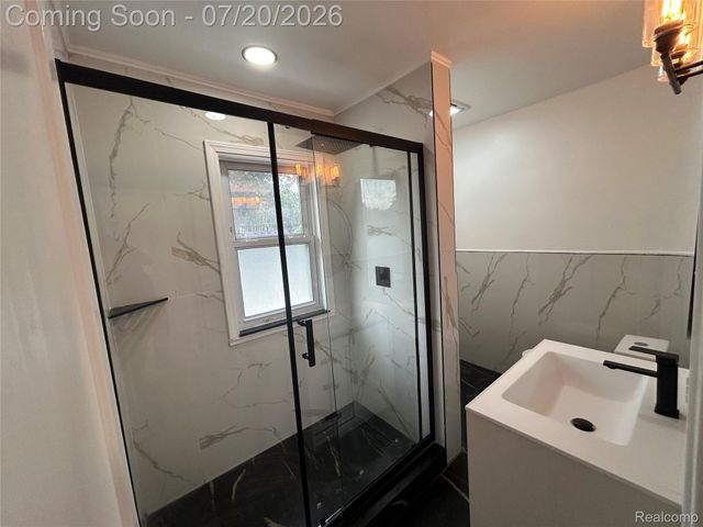 1003 Emwill Street, Ferndale, MI 48220