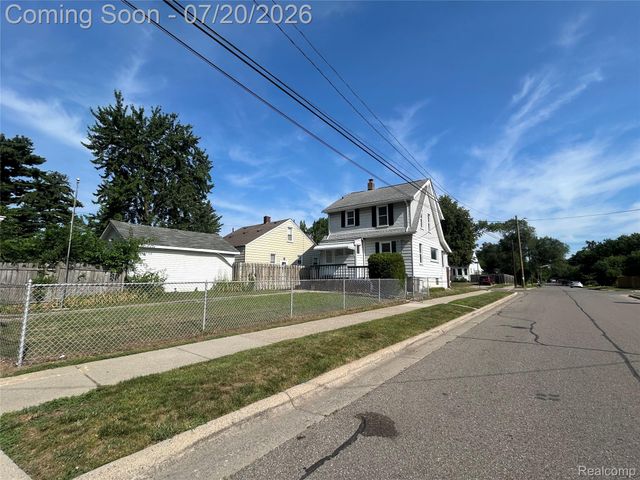 1003 Emwill Street, Ferndale, MI 48220