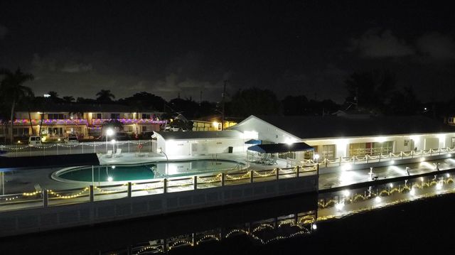 920 SW 11th Avenue 5d, Hallandale Beach, FL 33009