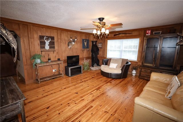 4639 Quail Court, Harrison, AR 72601