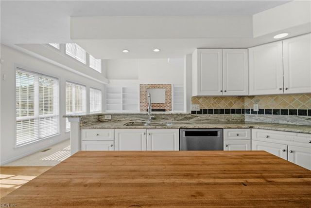 2540 Windy Pines BND, Virginia Beach, VA 23456