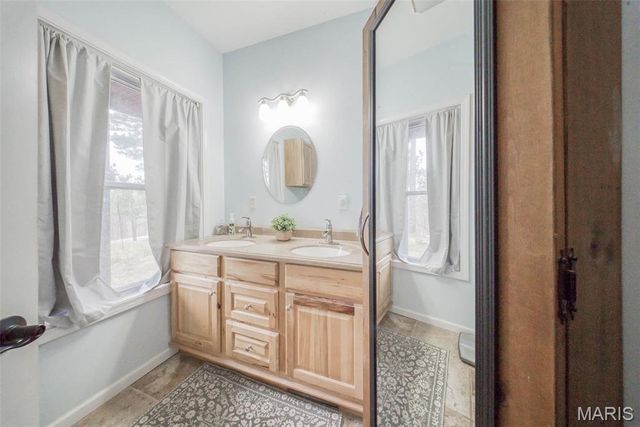 14750 Private Drive 6021, Edgar Springs, MO 65462