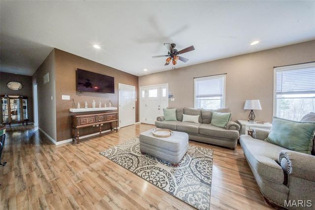 14750 Private Drive 6021, Edgar Springs, MO 65462