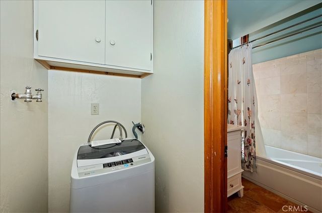 23228 Brookside, Crestline, CA 92325