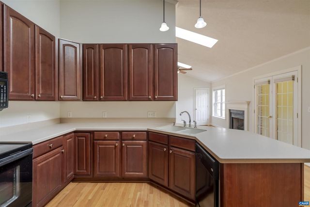 2508 THOMAS JEFFERSON PKWY, Charlottesville, VA 22902