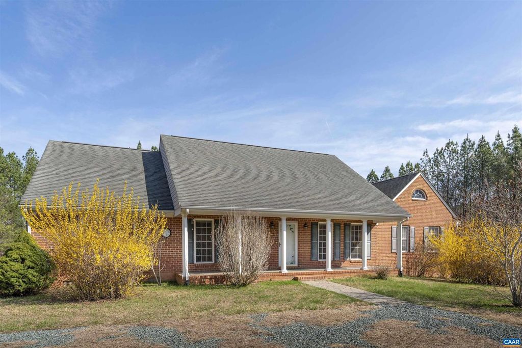 2508 THOMAS JEFFERSON PKWY, Charlottesville, VA 22902