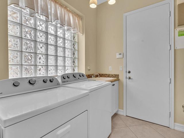 7191 Corning Circle, Boynton Beach, FL 33437