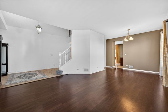 2956 ABERDEEN Drive, Montgomery, IL 60538