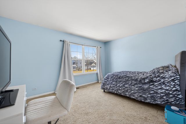 2956 ABERDEEN Drive, Montgomery, IL 60538