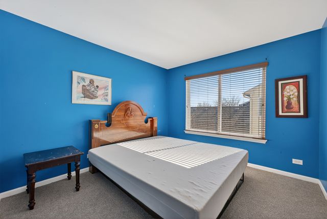 2956 ABERDEEN Drive, Montgomery, IL 60538