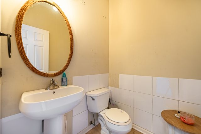 2956 ABERDEEN Drive, Montgomery, IL 60538