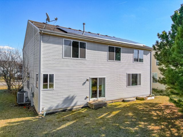 2956 ABERDEEN Drive, Montgomery, IL 60538