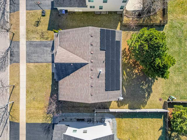 2956 ABERDEEN Drive, Montgomery, IL 60538