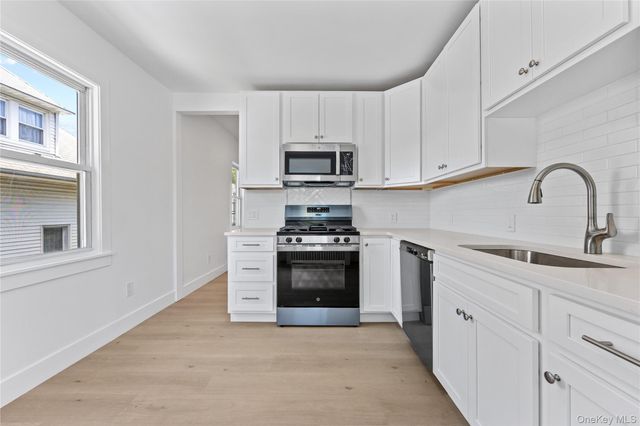 373 Palmer Avenue 2nd Floor, Mamaroneck, NY 10543