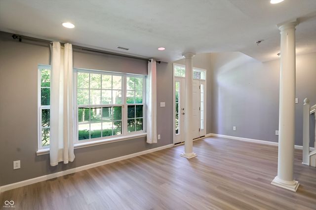 11910 Riley Drive, Zionsville, IN 46077