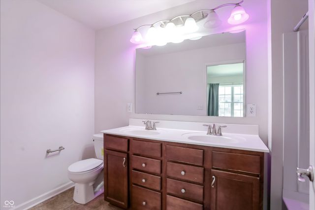 11910 Riley Drive, Zionsville, IN 46077
