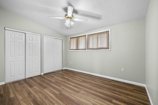 117 26th St SW, Minot, ND 58701