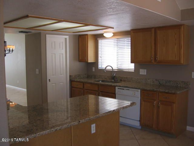 10650 N Sand Canyon Place, Tucson, AZ 85737