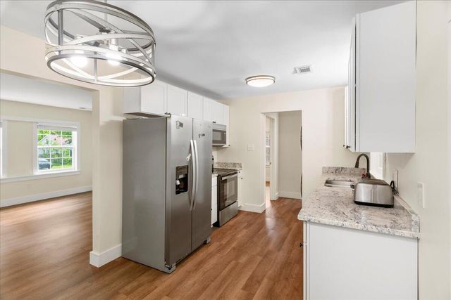 608 Sheridan Drive, Lexington, KY 40503