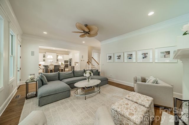 215 Freshwater Lane, Mooresville, NC 28117