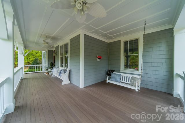 215 Freshwater Lane, Mooresville, NC 28117