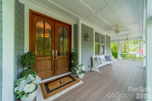 215 Freshwater Lane, Mooresville, NC 28117