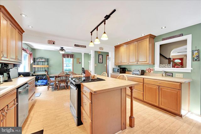 113 BEN TITUS RD, Tamaqua, PA 18252