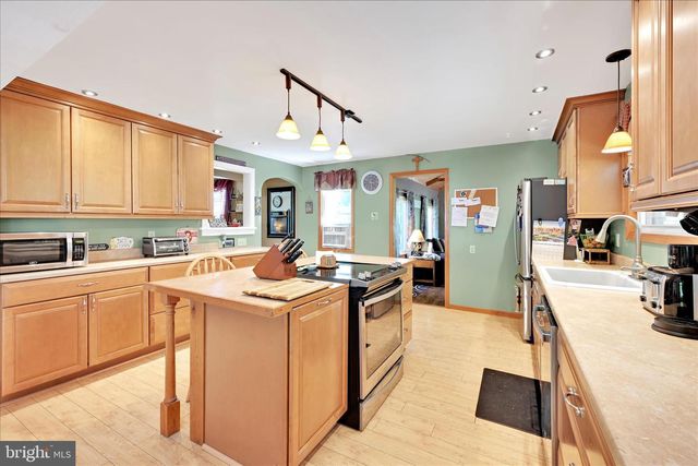 113 BEN TITUS RD, Tamaqua, PA 18252