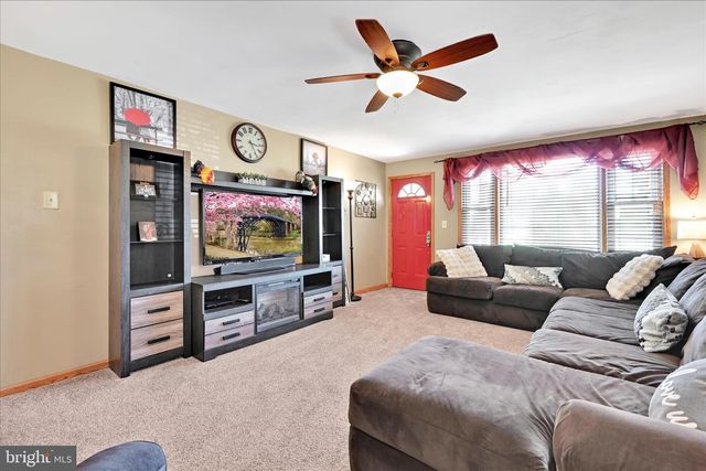 113 BEN TITUS RD, Tamaqua, PA 18252