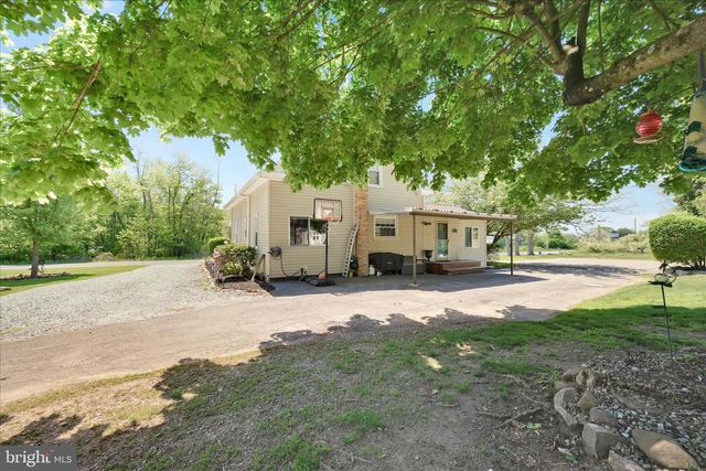 113 BEN TITUS RD, Tamaqua, PA 18252
