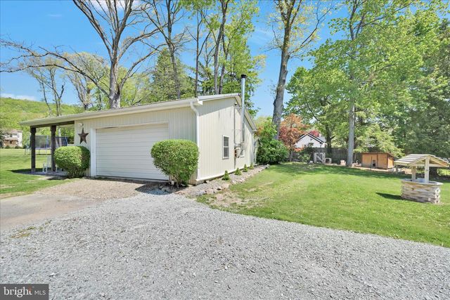 113 BEN TITUS RD, Tamaqua, PA 18252