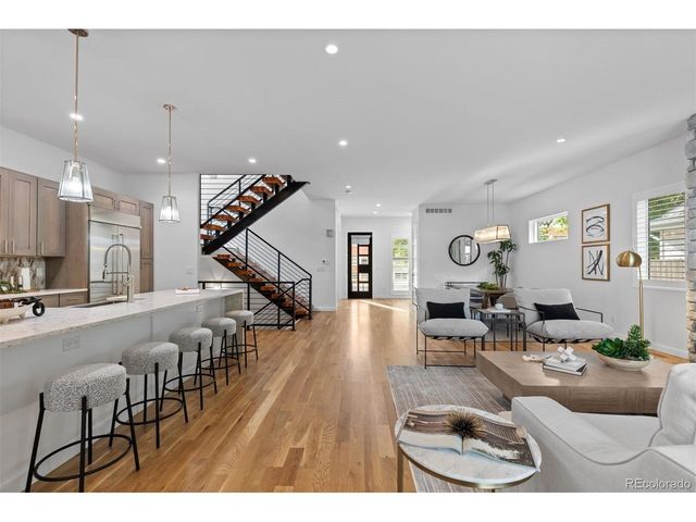 1560 S Monroe St, Denver, CO 80210