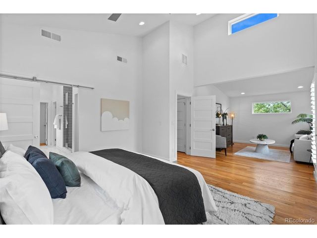 1560 S Monroe St, Denver, CO 80210
