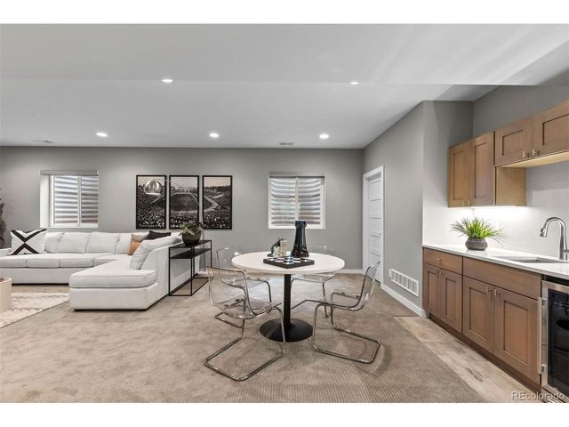 1560 S Monroe St, Denver, CO 80210