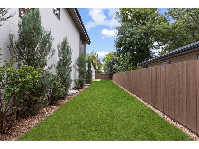 1560 S Monroe St, Denver, CO 80210