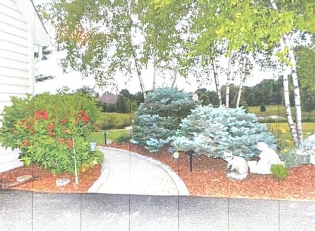 702 Haddonstone PLACE, Mequon, WI 53092