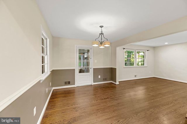 3613 N KENSINGTON ST, Arlington, VA 22207