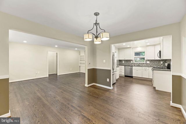 3613 N KENSINGTON ST, Arlington, VA 22207