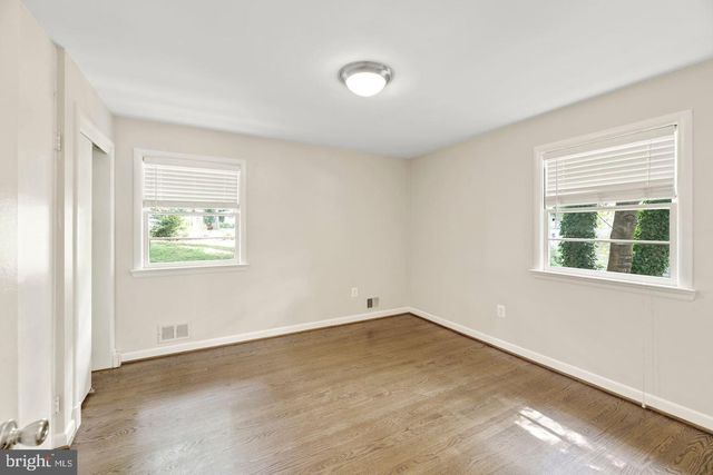 3613 N KENSINGTON ST, Arlington, VA 22207
