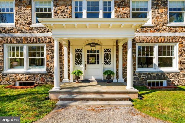 422 DORSET RD, Devon, PA 19333