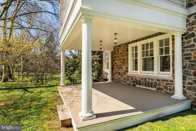 422 DORSET RD, Devon, PA 19333